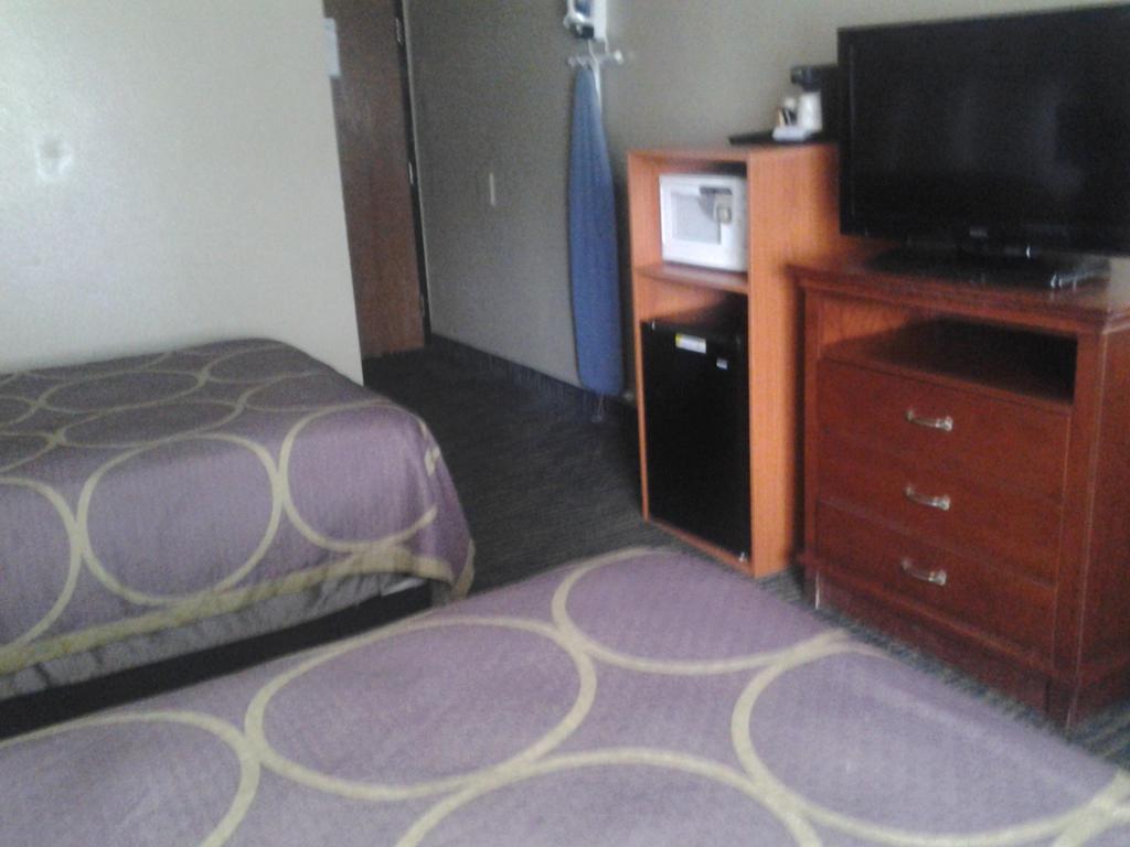 Super 8 By Wyndham Panama City Ngoại thất bức ảnh
